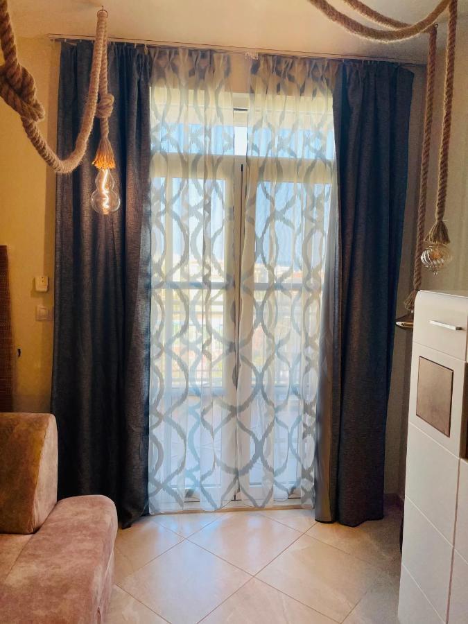 Flores Garden Sea View Apartment With Balcony Cernomoreț Exterior foto